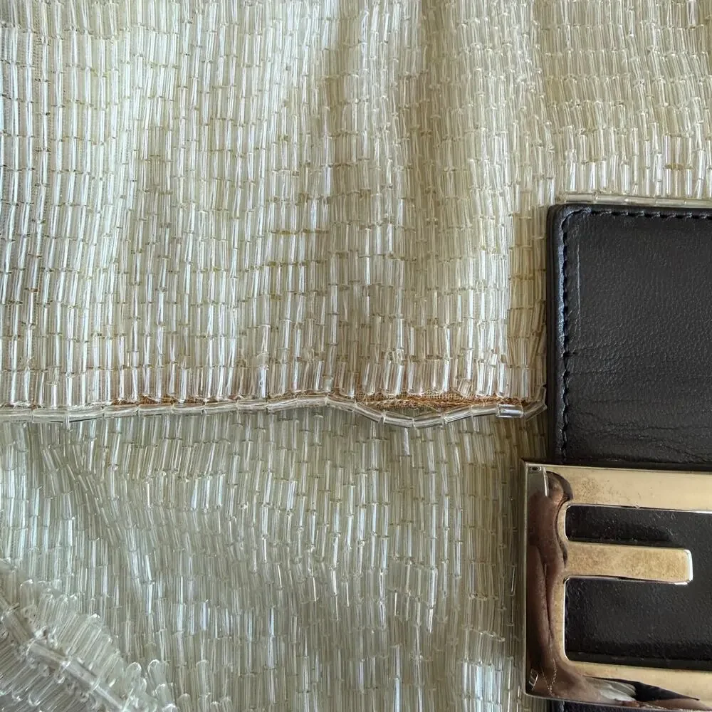 Vintage White Beaded Fendi Baguette Bag - Picture 4 of 13